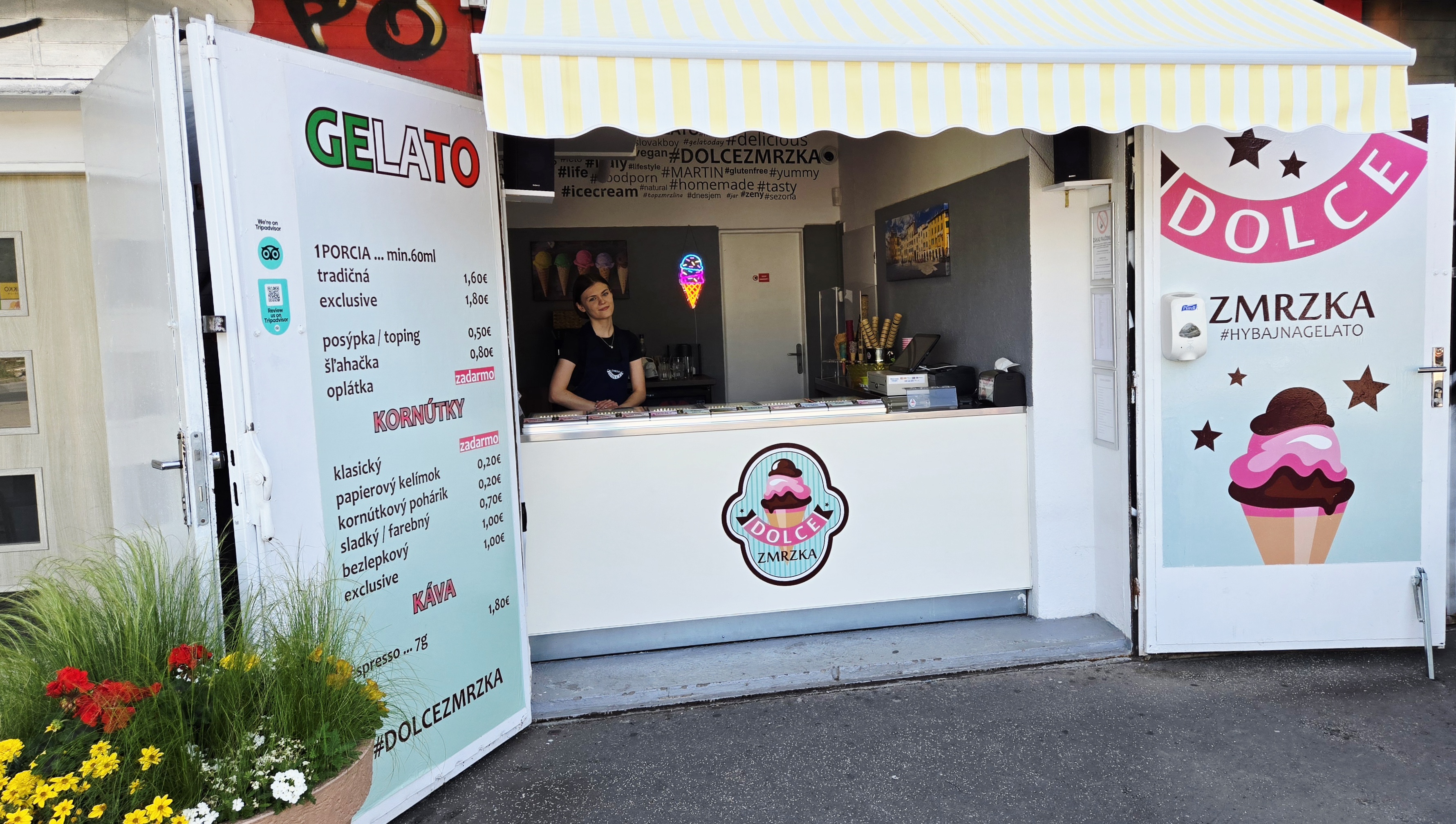 Pult s vanami gelata a logom DOLCE Zmrzka v prevádzke Martin-Košúty